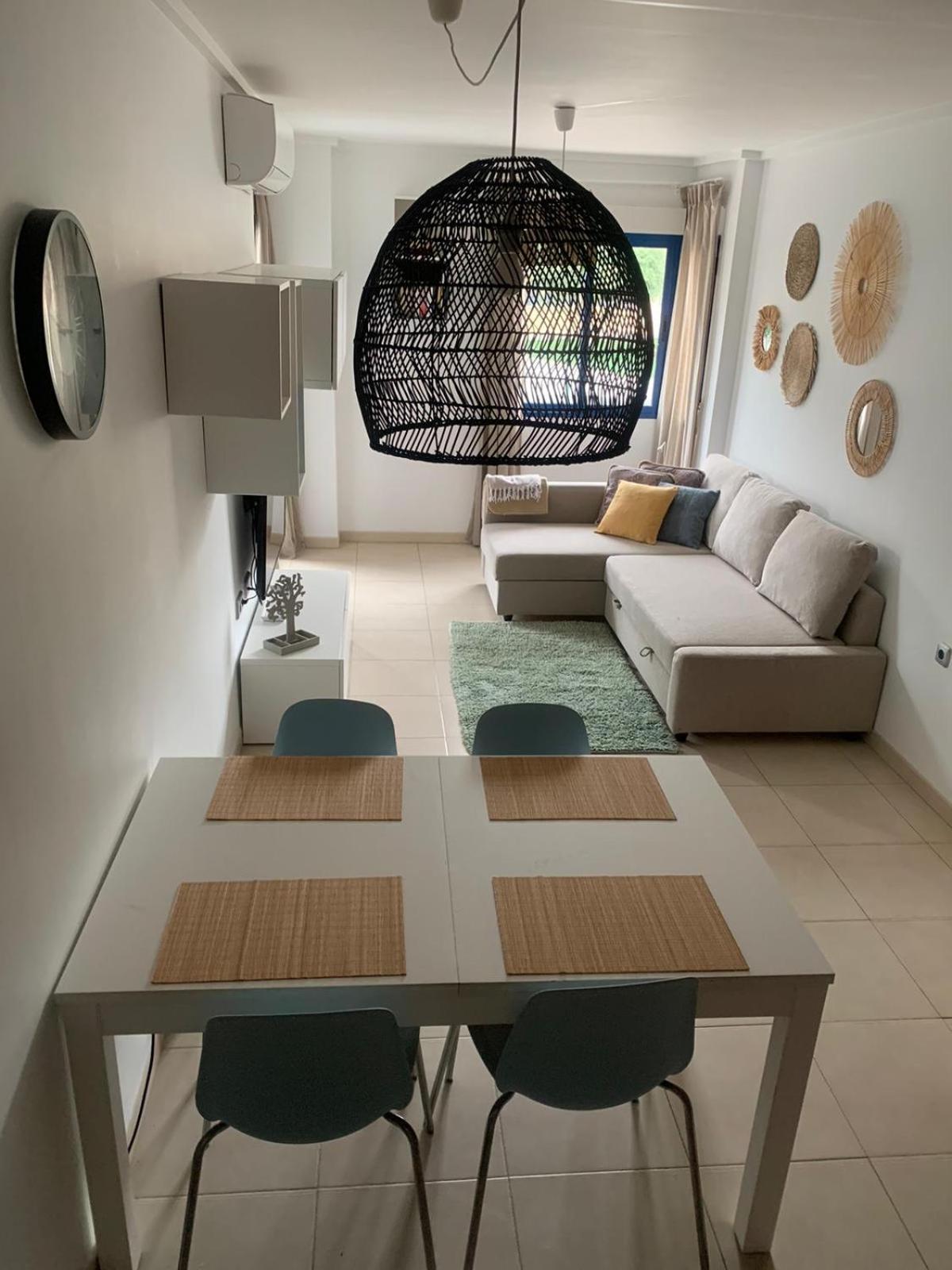 Alicante Apartments Exterior photo